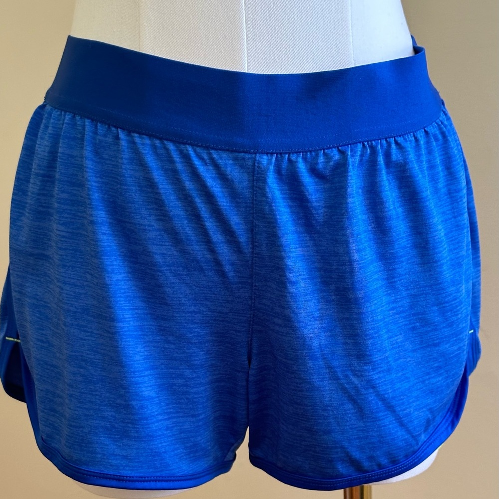 Danskin Now Semi Fitted Blue & Florescent Yellow  Athletic Shorts Sz XS.